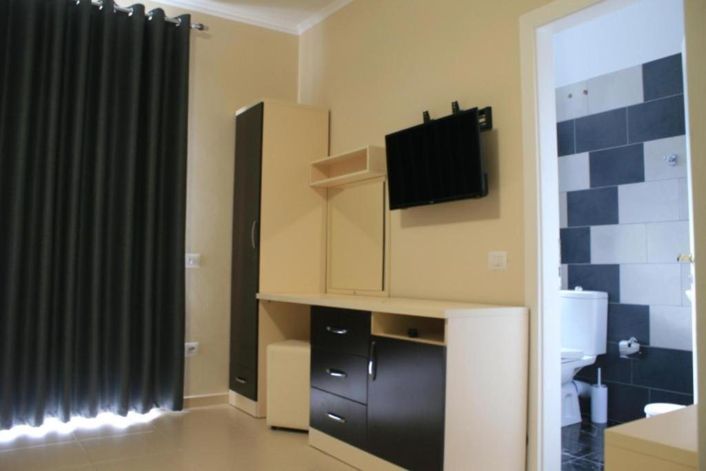 Apartments In Potam Himarë Exterior foto