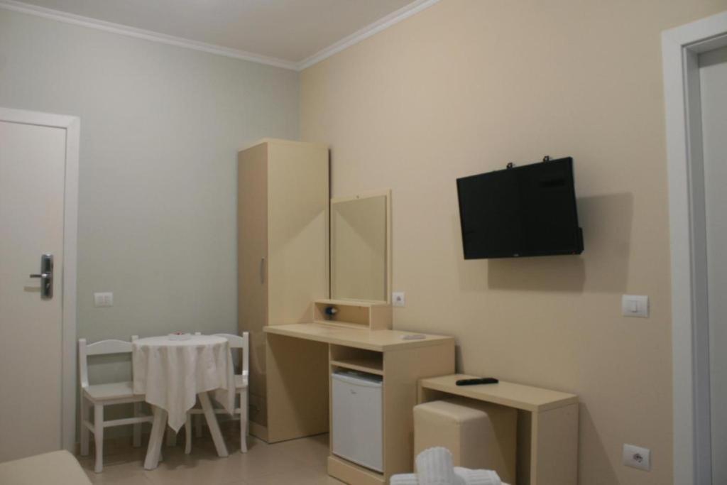 Apartments In Potam Himarë Exterior foto